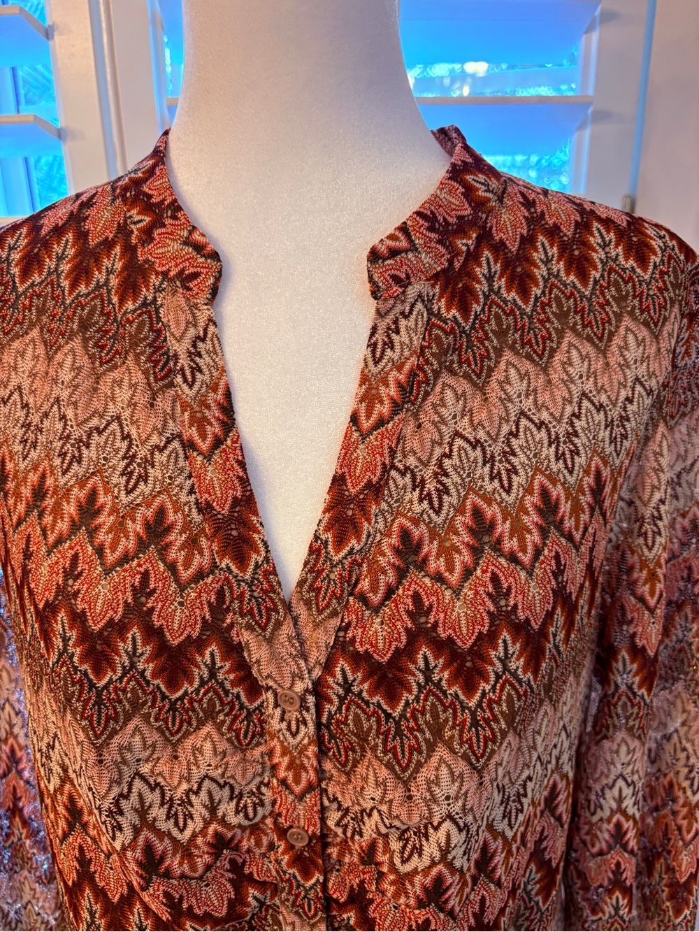 DR2 Rust Chevron-Print Button Front Blouse - Picture 4 of 11